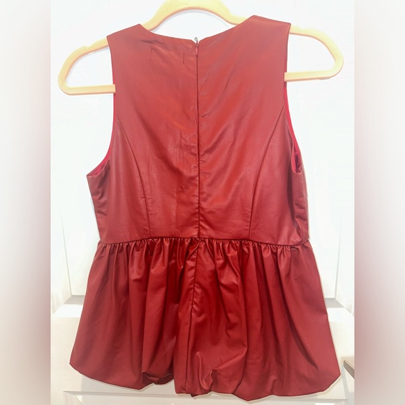 Size S. Faux Leather. Wine colored. From a boutique - Picture 3 of 6